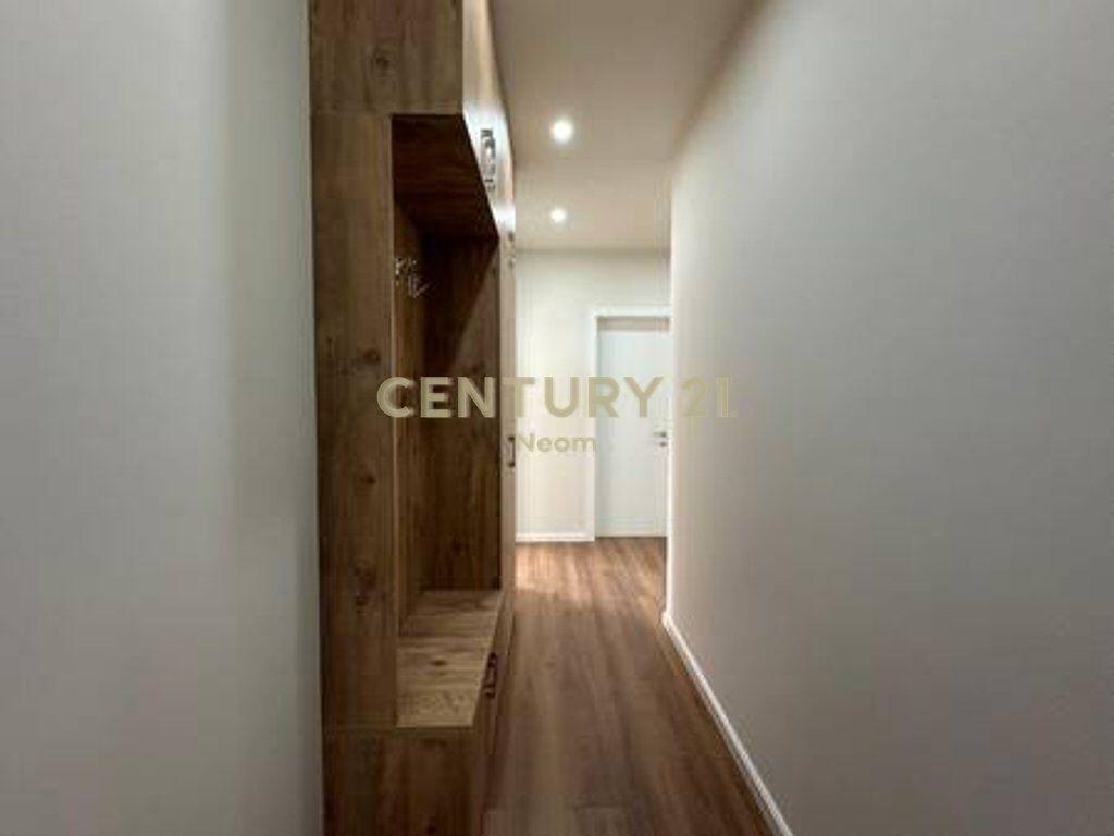 JEPET ME QERA 1+1 Gjimnazi Partizani 650 € /Muaj