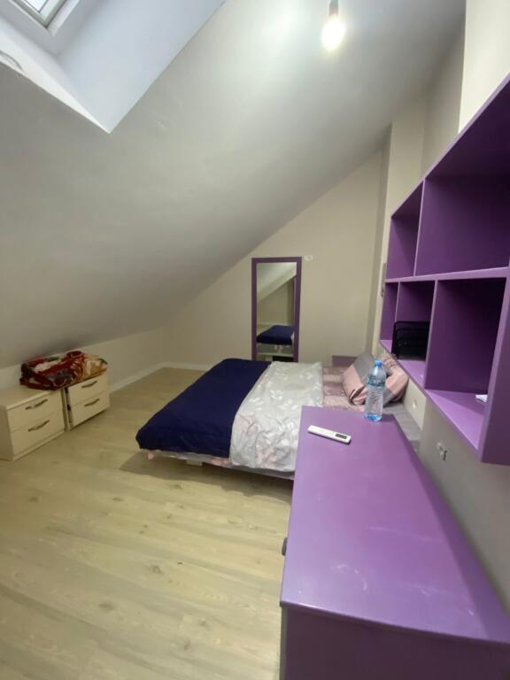 For rent 3+2 penthouse +parking lake that 1999 ru