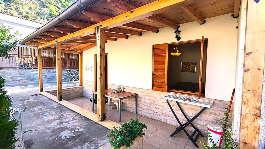 Apartament komod 1+1 dhe KOPSHT, vetëm pak hapa larg detit dhe një shëtitje të shkurtër nga qendra e qytetit