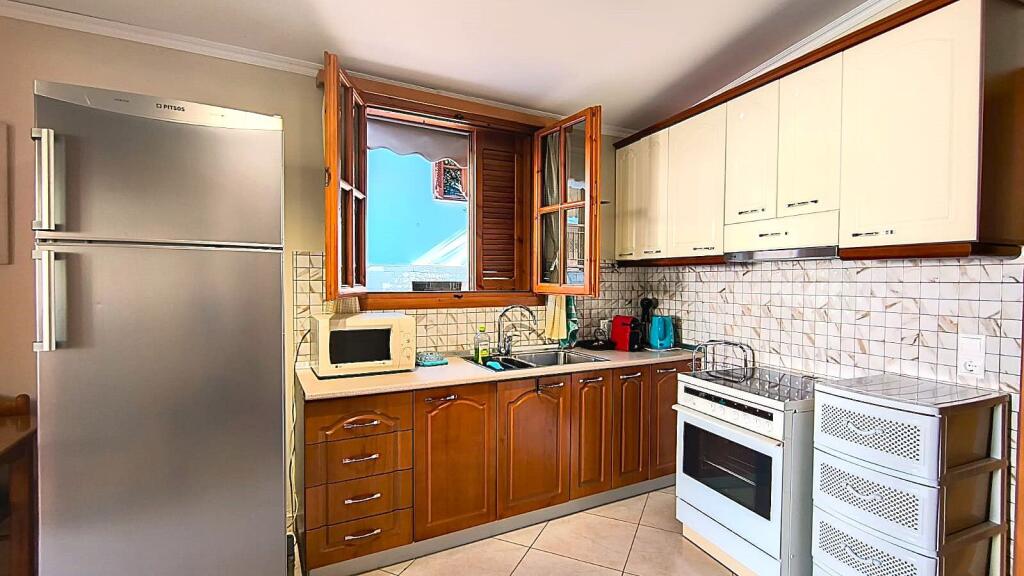 Apartament komod 1+1 dhe KOPSHT, vetëm pak hapa larg detit dhe një shëtitje të shkurtër nga qendra e qytetit