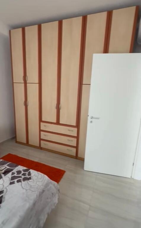 For rent 1+1 ZOGU I ZI OPPOSITE RING CENTER 650€