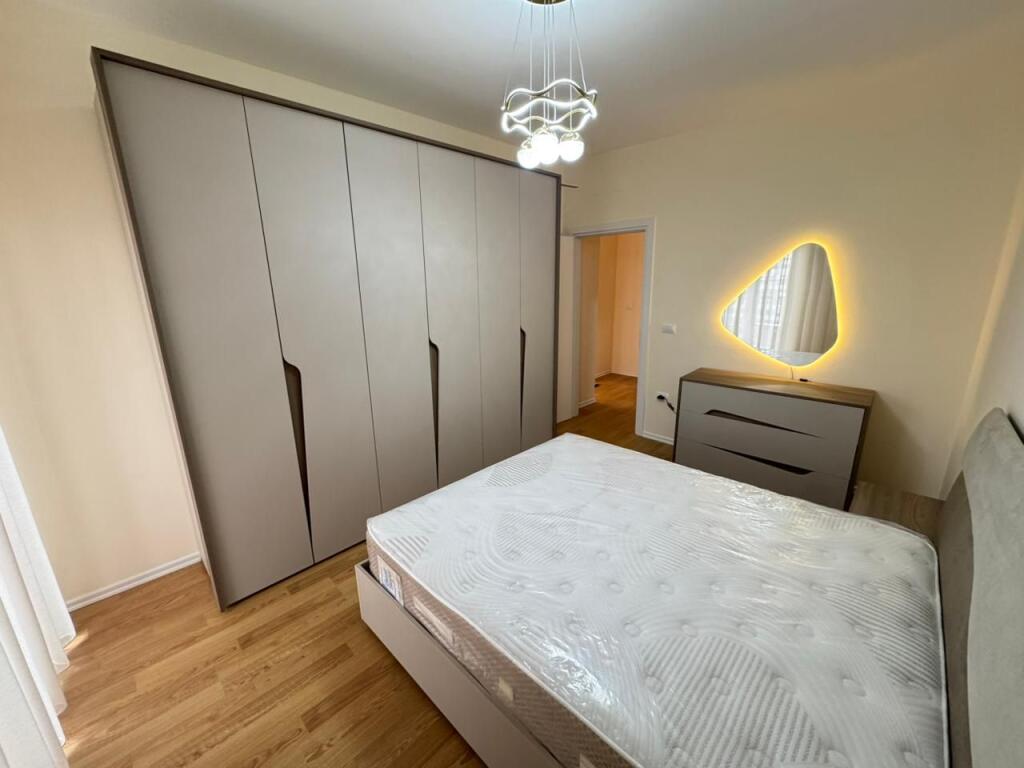 🏡 Affittasi appartamento moderno 1+1 a Zogu i Zi – Ring Center