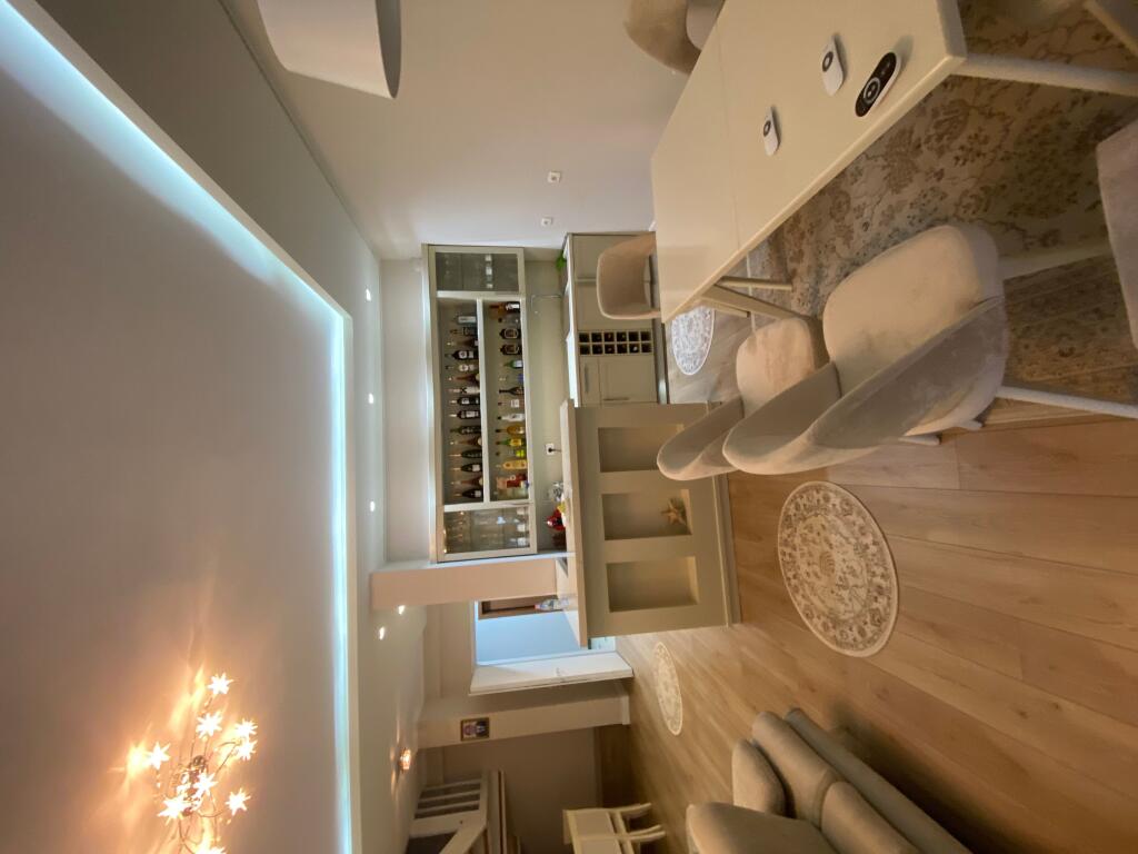 Papafingo in affitto,3+1,complesso FZ lago secco,2000 euro,con parcheggio