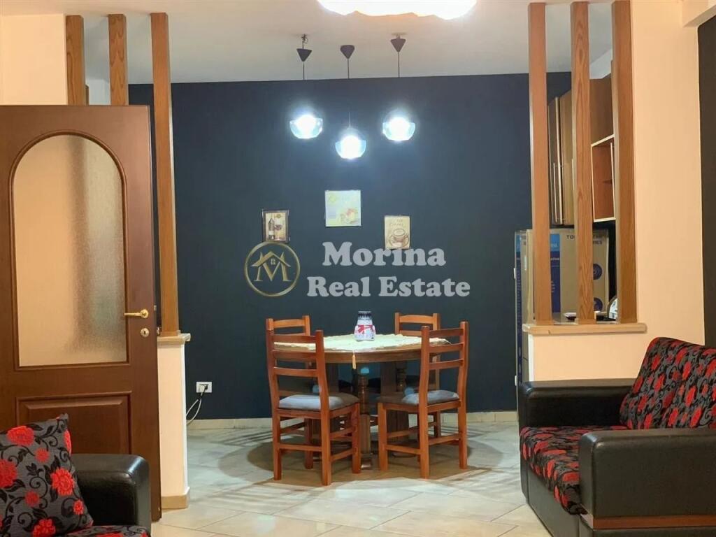 Qera, Apartament 2+1,Rruga Fortuzi, 650 euro/muaj