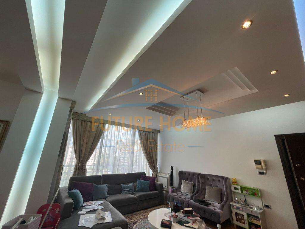 Qera, Apartament 2+1, Bllok