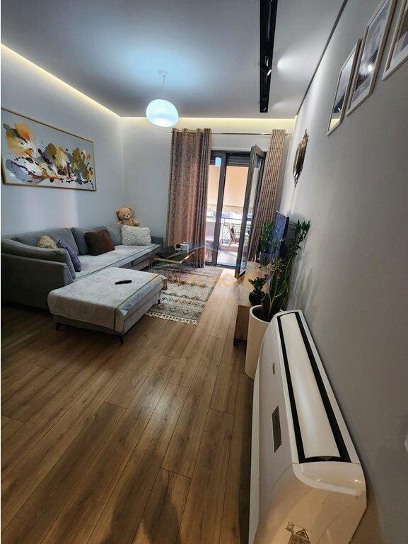 Vendesi in vendita Appartamento 1+1, Complesso Delijorgji