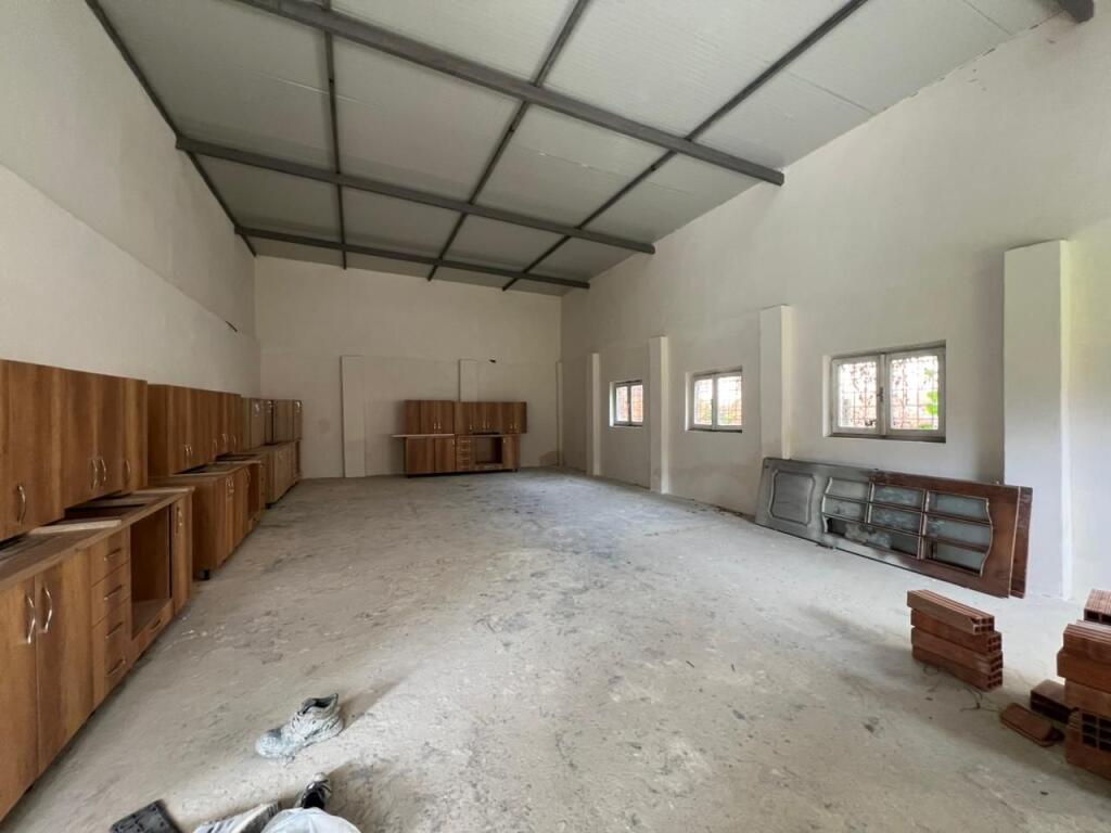 WAREHOUSE 365 M AND LAND 1400 M FOR RENT