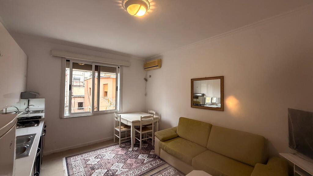 🏠 APARTAMENT 2+1 ME QIRA + DEPO 📍 Rruga e Kavajës, përballë SQ21