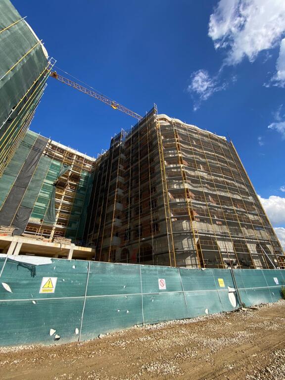 Paskuqan , Aluna complex , 2+1 in vendita