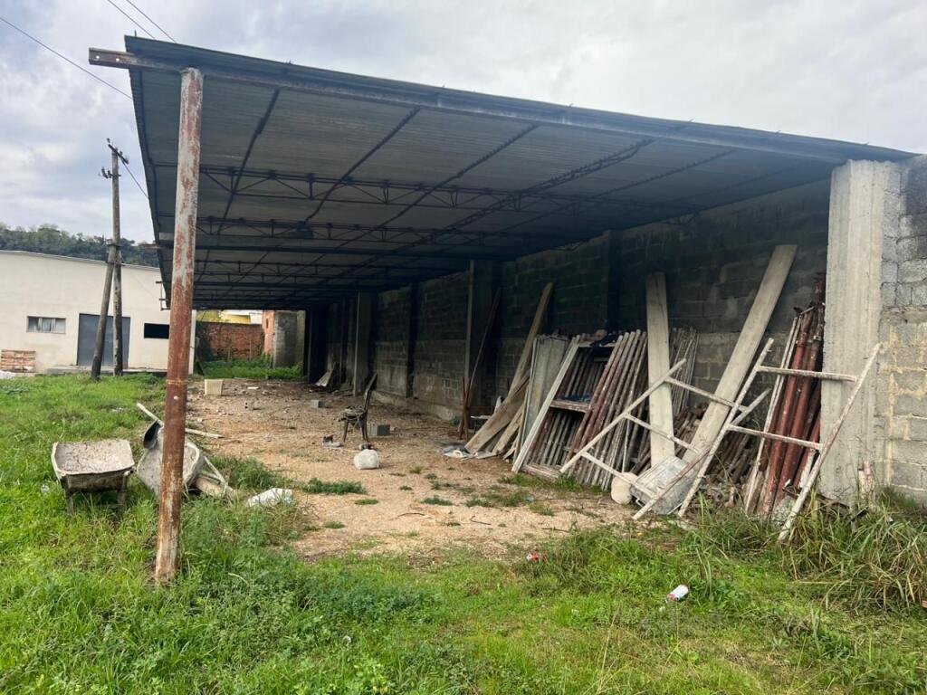 WAREHOUSE 365 M AND LAND 1400 M FOR RENT