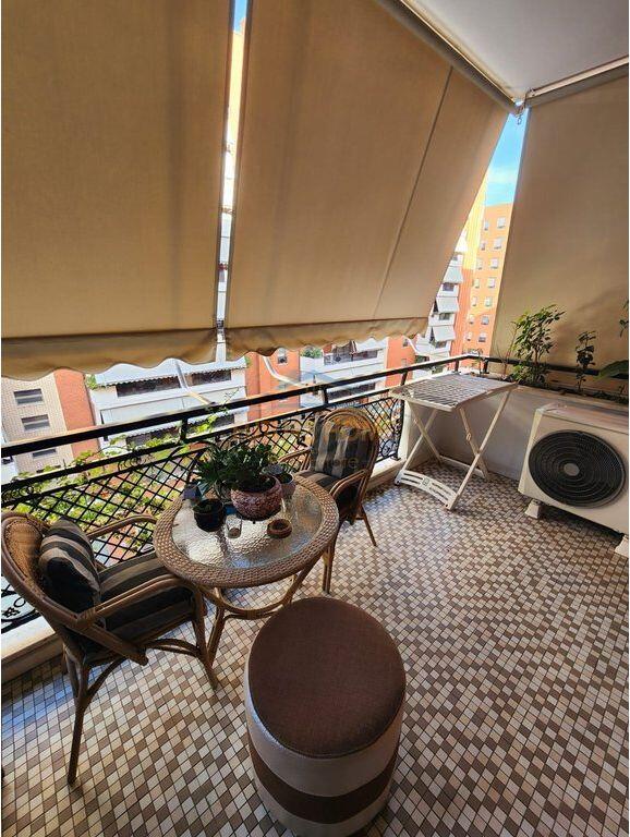 Vendesi in vendita Appartamento 1+1, Complesso Delijorgji