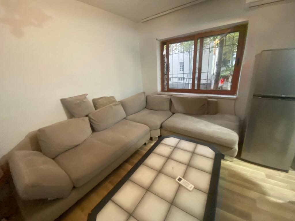 1+1,i mobiluar,stacion treni,cmimi 500 mije leke