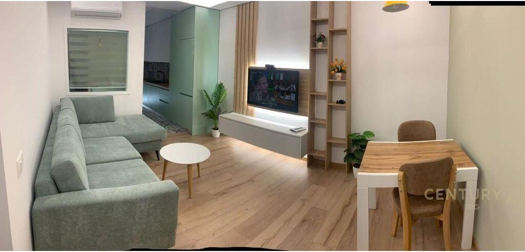 Appartamento 1+1 a Komuna e Parisit 165.000 €