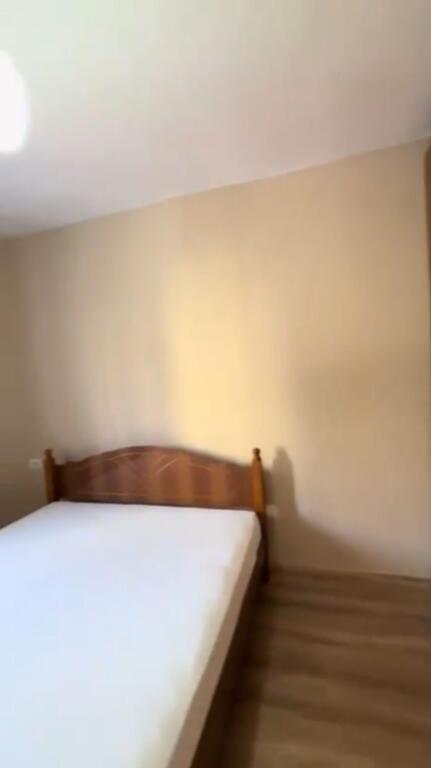 Apartament 1+1 me qira ne laprake