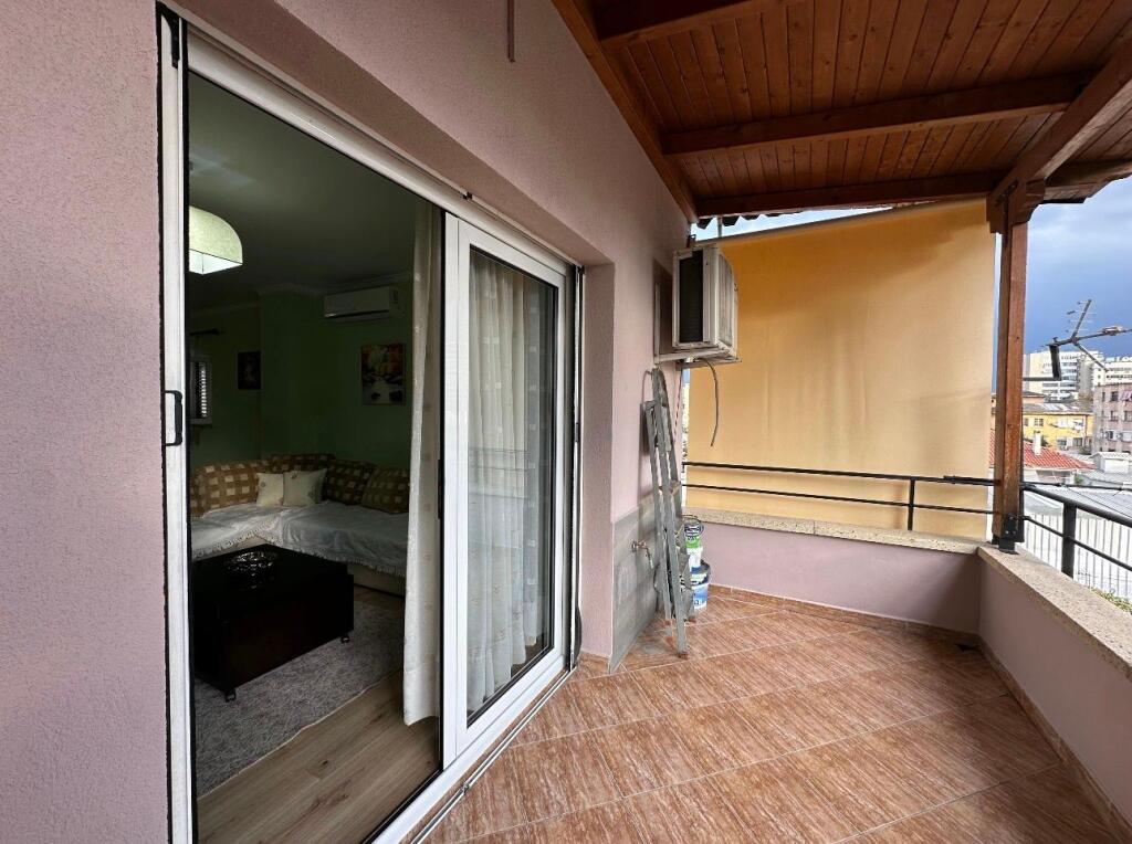 APARTMENT 1+1 FOR RENT NEAR ZOGU TE ZI !