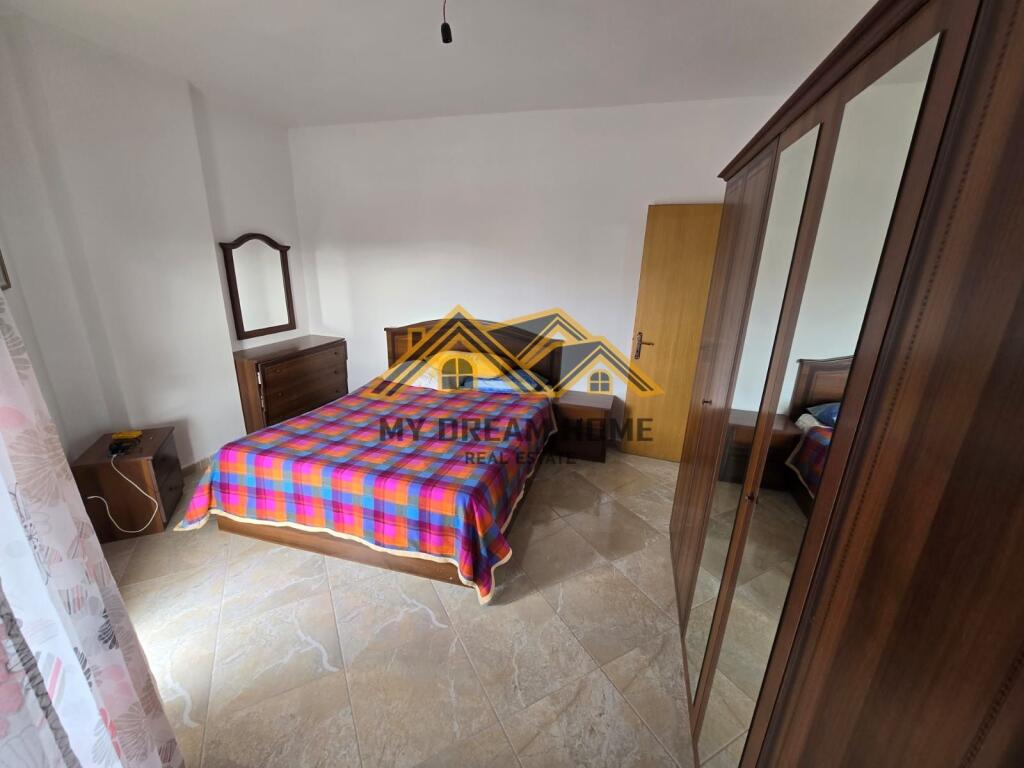 JEPET ME QIRA APARTAMENT 2+1 QENDER DURRES ME PAMJE DETI!