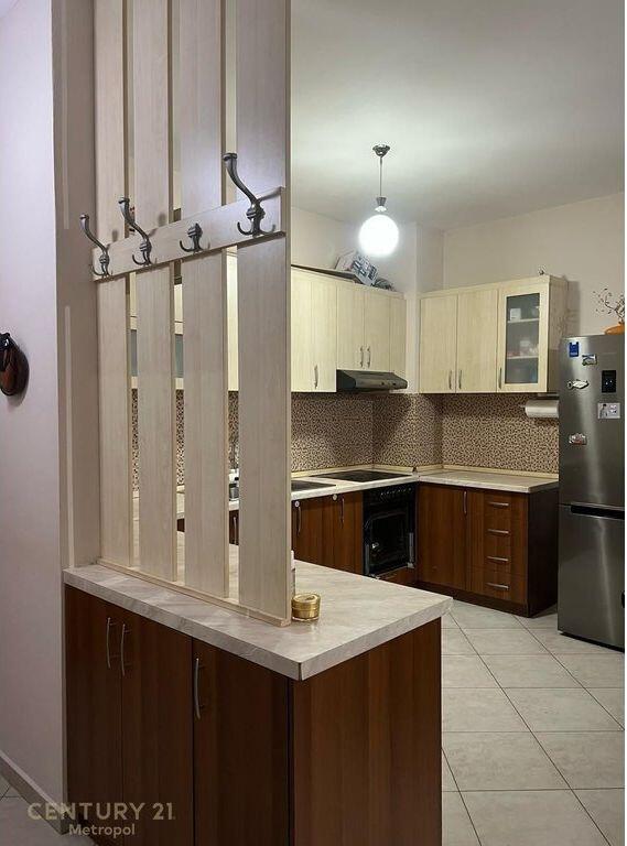 We rent a 1+1 apartment at Petro Nini Luarasi!