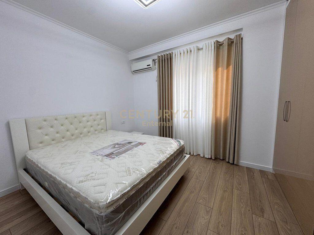 Appartamento 2+1 in affitto all'ingresso della residenza 'Kodres se Diellit' 800 € /Mese