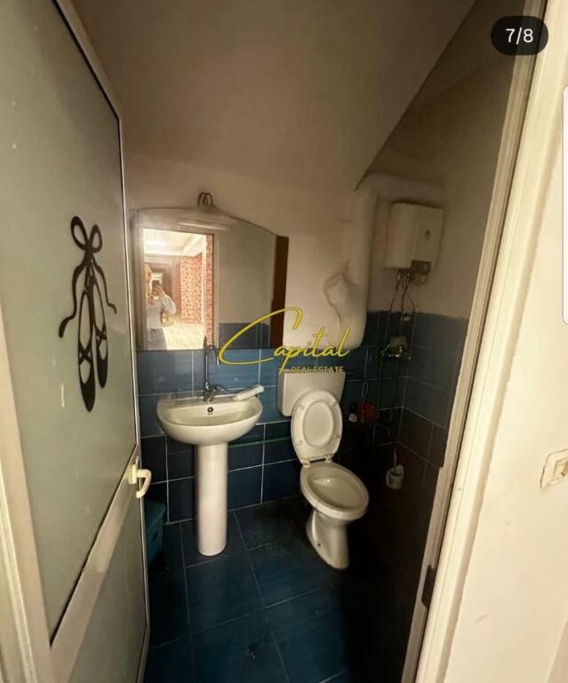 BUSINESS PREMISES FOR RENT 150 M2 21 DECEMBER 700 EURO