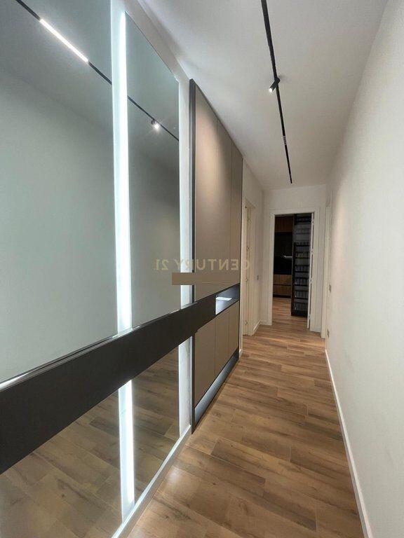 Appartamento 1+1 In Affitto in Square 21