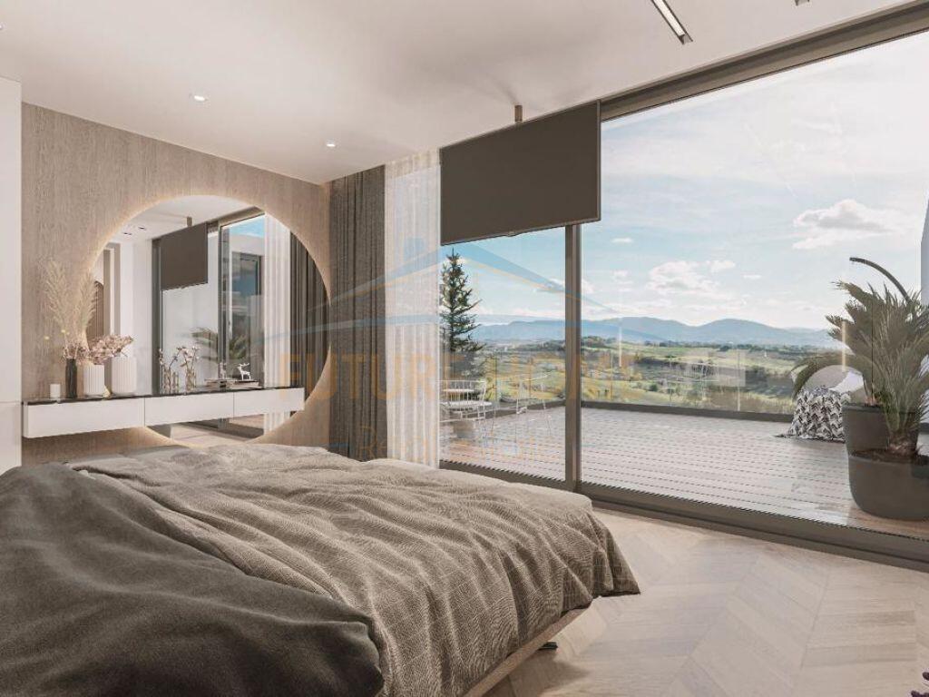 In vendita, Villa Individuale, Farke