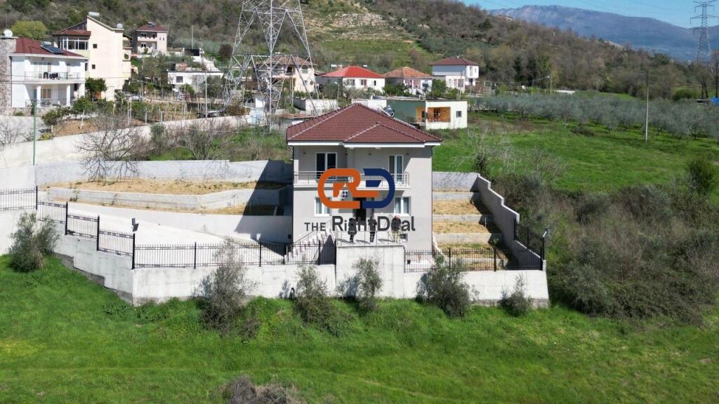 Shitet Super Vile 3 Kateshe Individuale Ne Mullet!!!