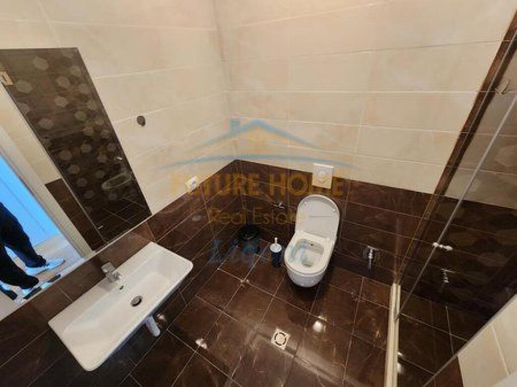 Shitet, Apartament 2+1, Kopshti Botanik , Tiranë.