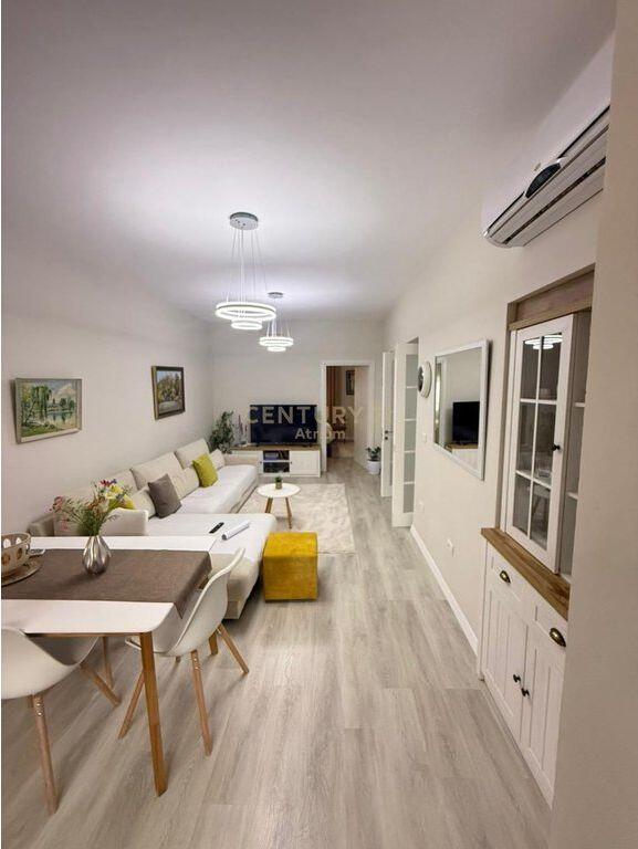 WE SELL 1+1 APARTMENT NEAR THE NEW MARKET !