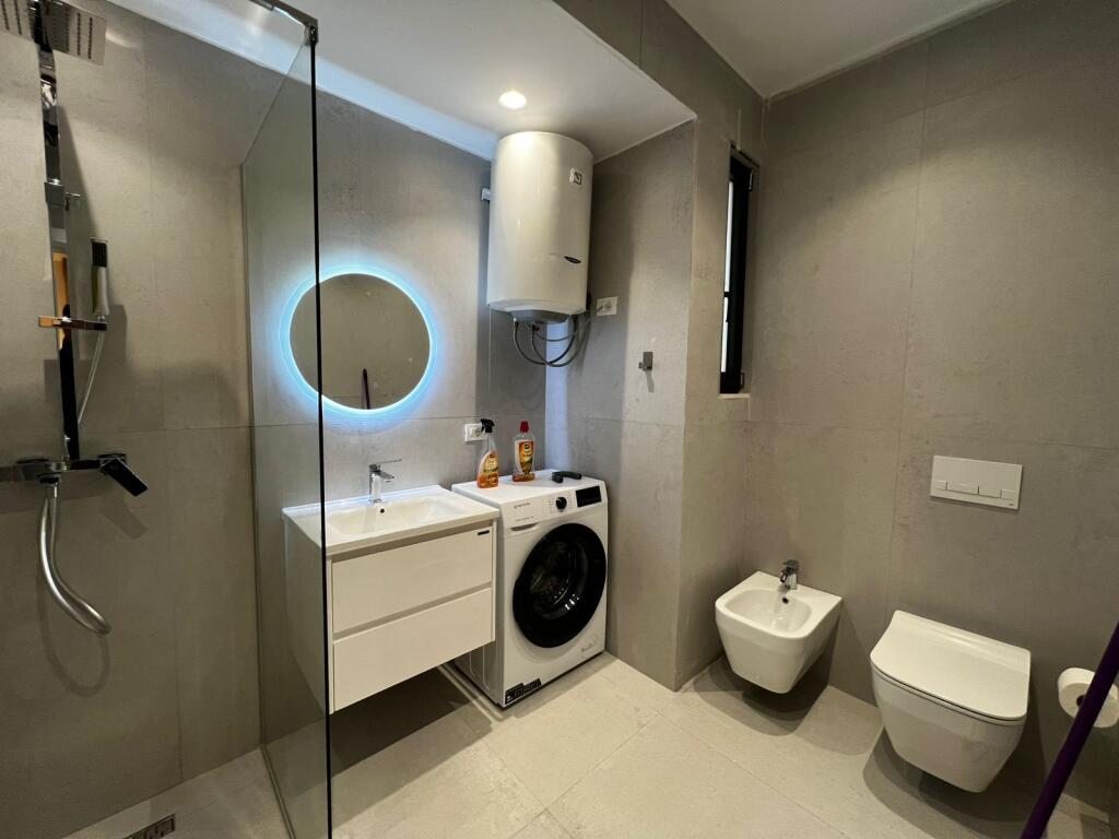 Apartament me qera Vlore