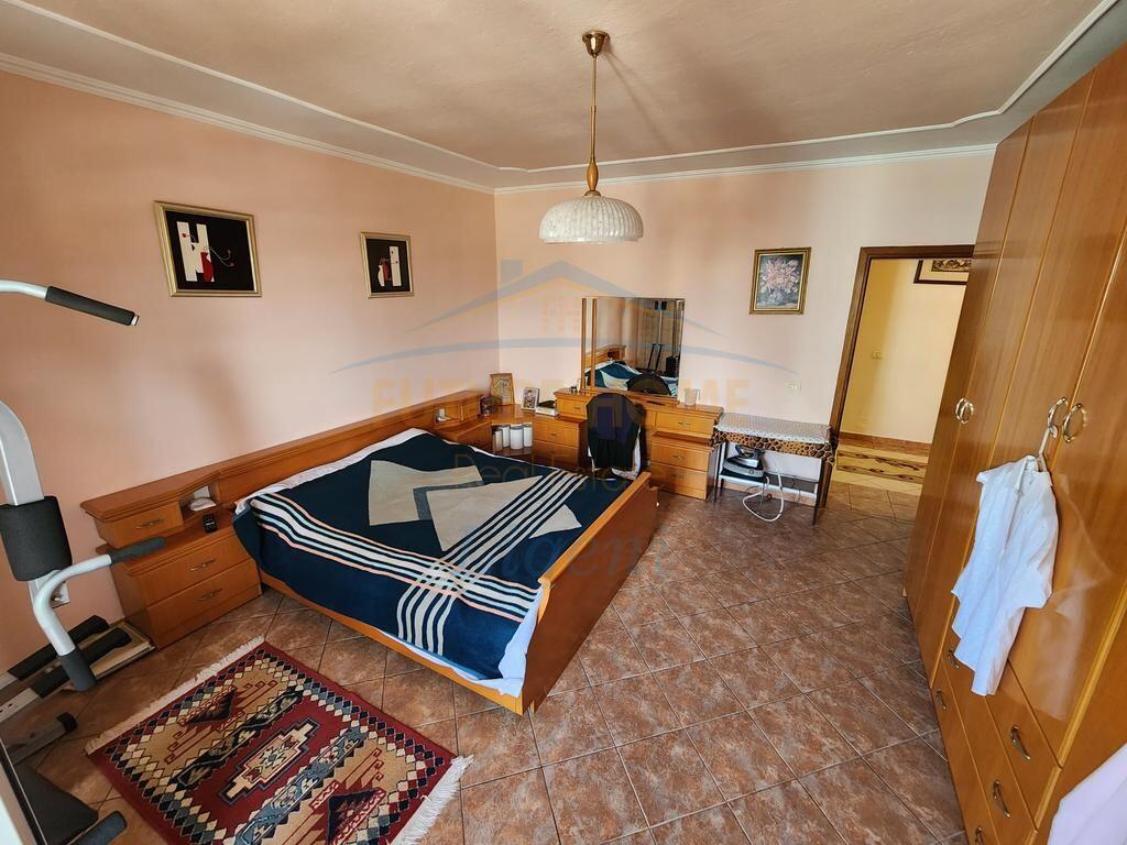 Apartment 3+1 for sale, Paris Municipality