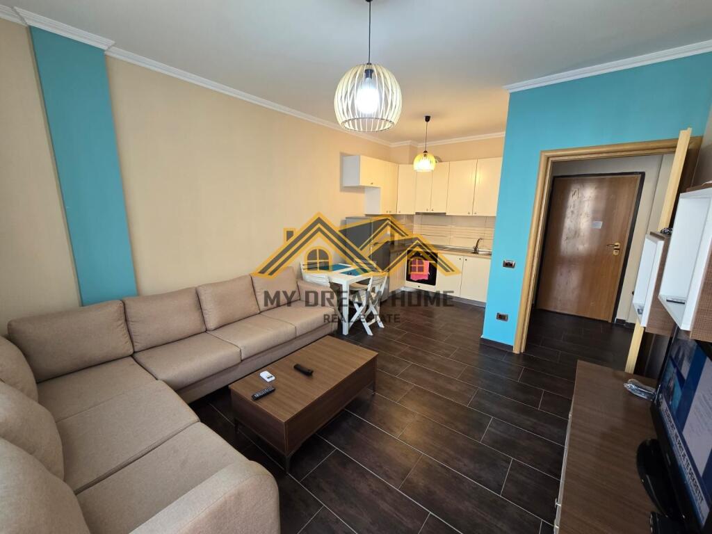 AFFITTASI APPARTAMENTO 1+1 PRESSO SHKEMBI KAVAJES