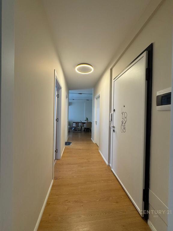 VENDIAMO APPARTAMENTO 1+1 VICINO AL NUOVO MERCATO! 180.000 €