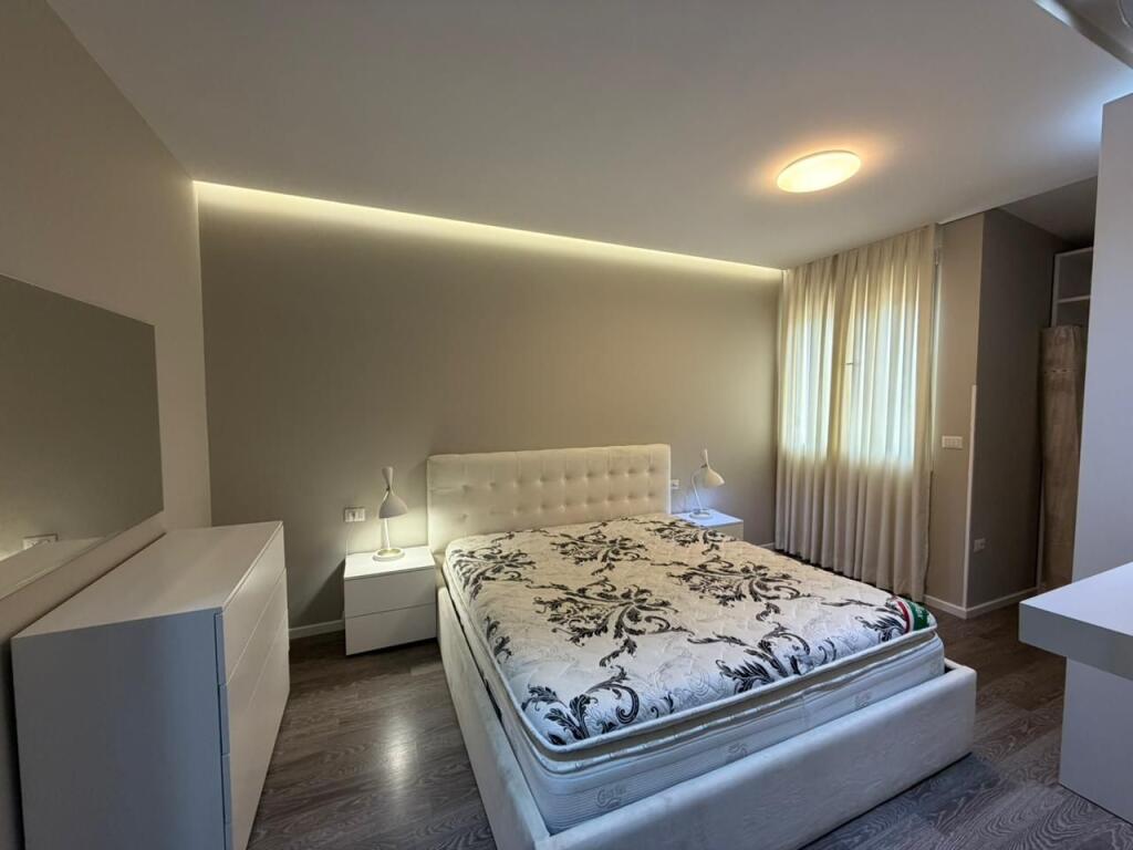 Apartament 3+1 per qira tek Kdra e Diellit.