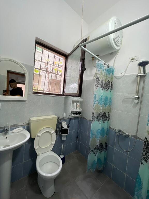 Garzoniere me qera, pranë Urës së Dajlanit, Durrës