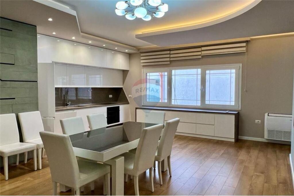 kat vile me qera , 4+1 tek Bill Klinton