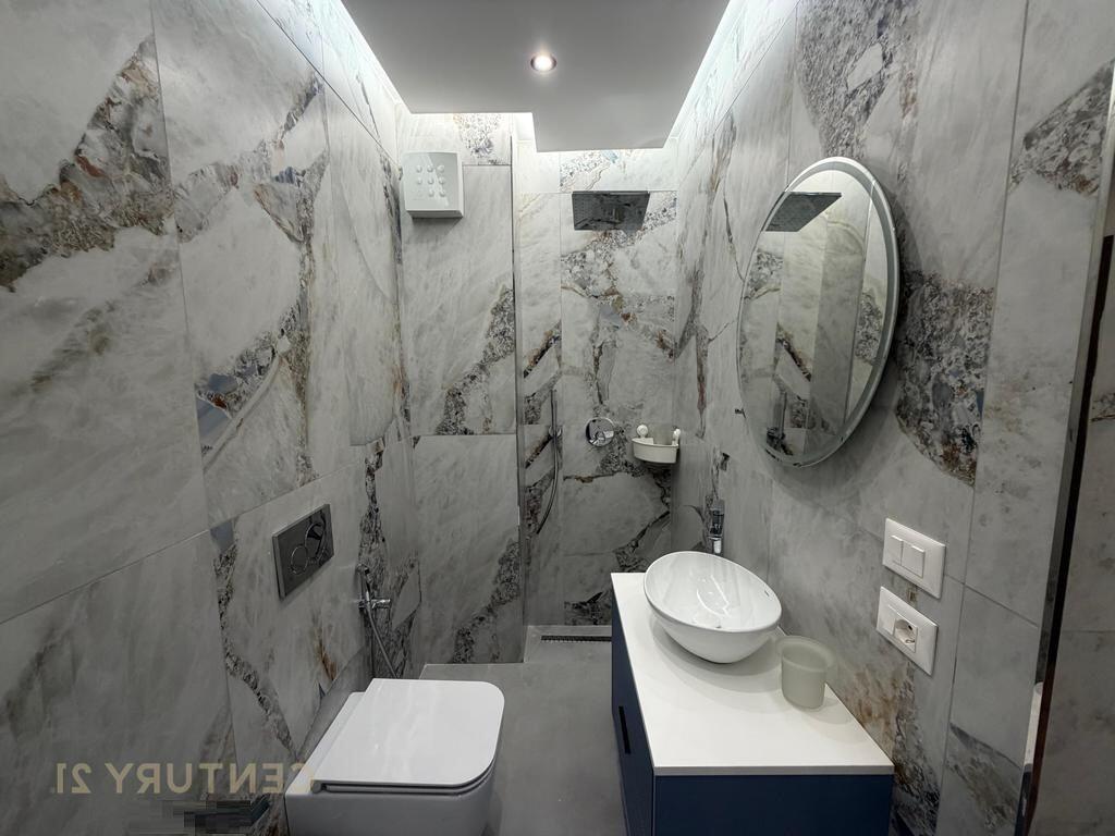 Jepet me qira apartament 2+1+2