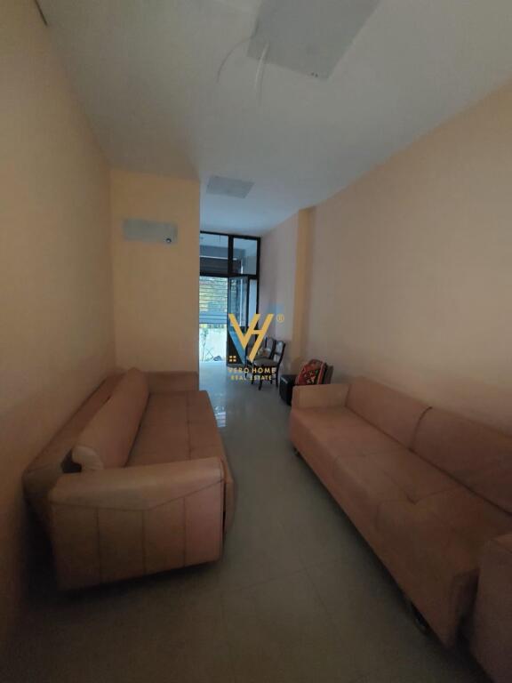 SHOP FOR RENT 60 M2 ON ELBASAN STREET 40,000 LEKE