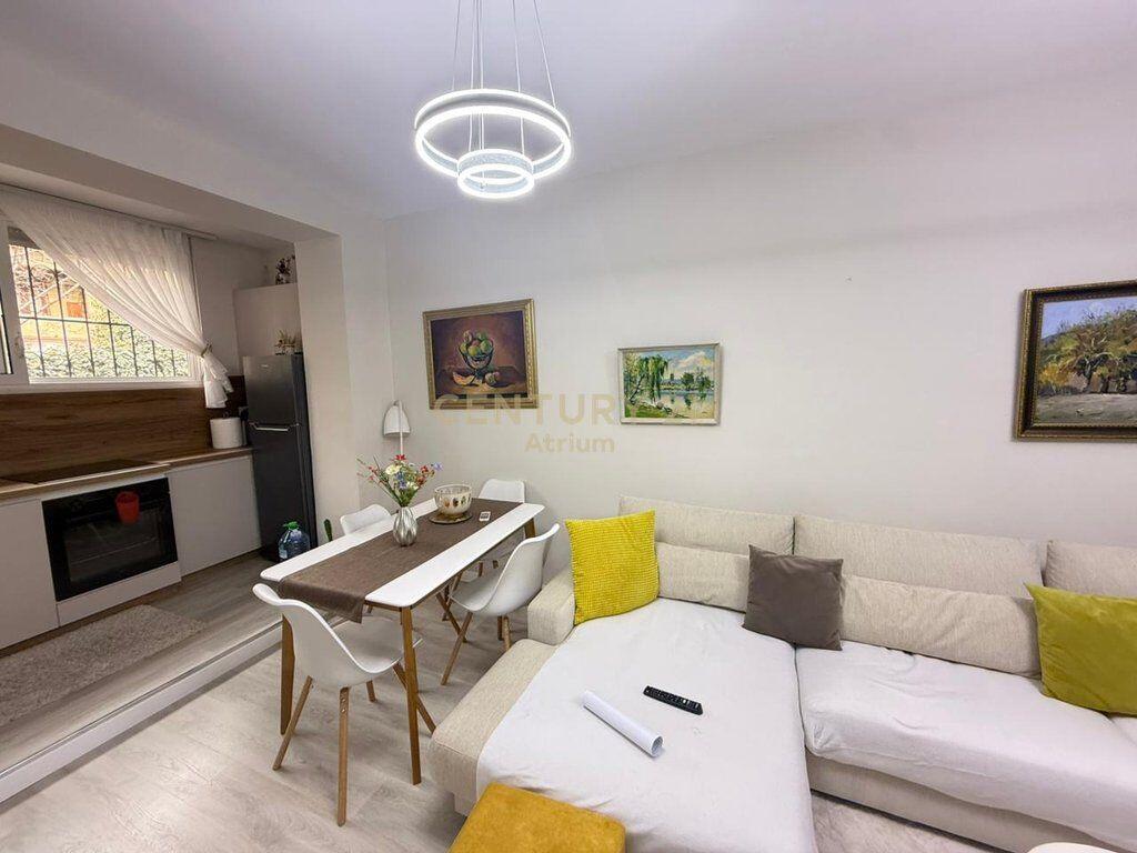 🏙️ Apartment 1+1 for Sale – Near New Bazaar, Tirana