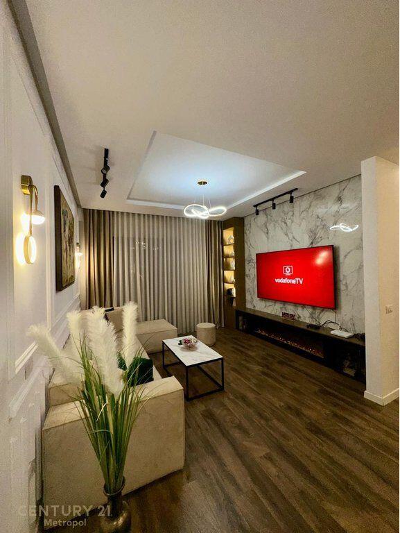 Apartament 3+1+2 per shitje tek Oasis Residence