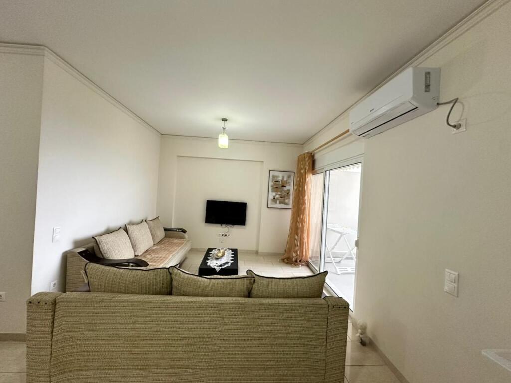Apartament me qera vlore, Uji i ftohte