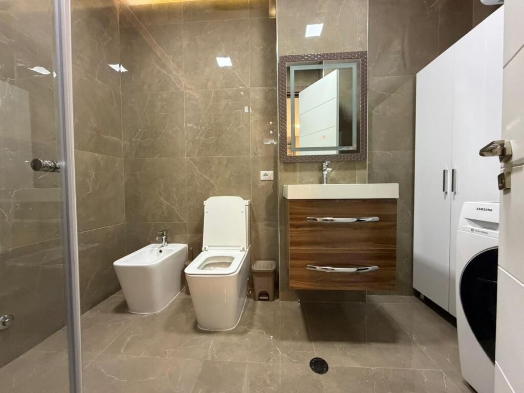 Apartament 3+1 per qira tek Kdra e Diellit.
