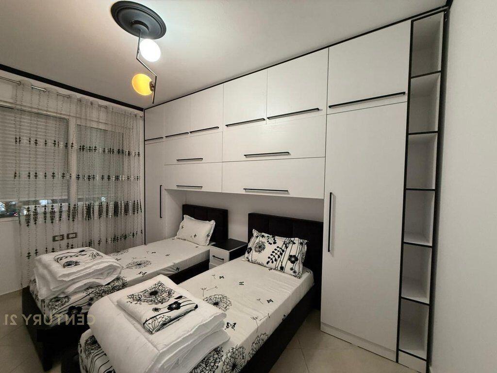 Apartment 2+1+Parking Space For Rent at Dry Lake