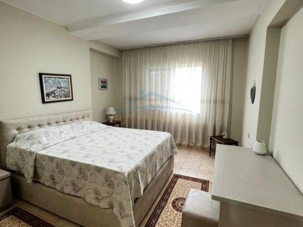 Rent, Apartment 2+1, Wilson Square, Tirana