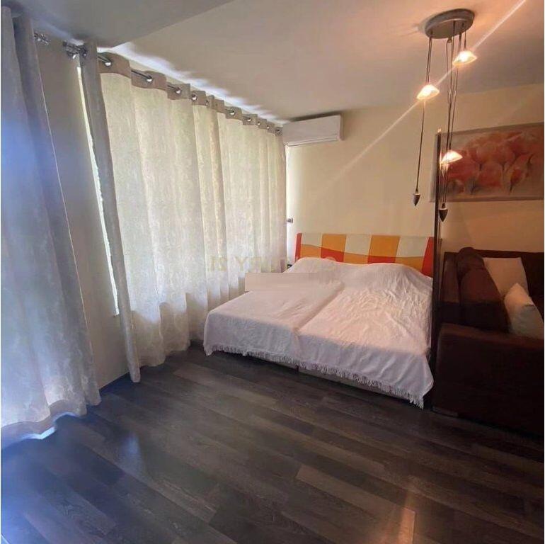 OFFERTA IN AFFITTO IL SECONDO PIANO DI UNA VILLA NELLA ZONA DI BRRYLI