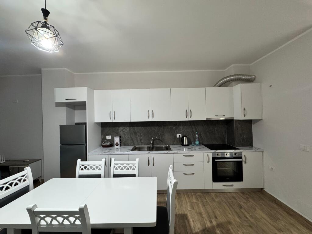 Qera Apartamenti 1+1 Durres, Plazh