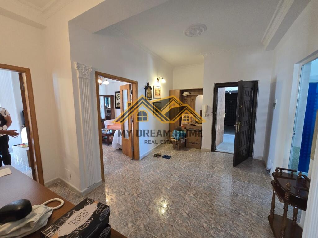 JEPET ME QERA APARTAMENT 1+1, KALI I TROJES PLAZH, DURRES.