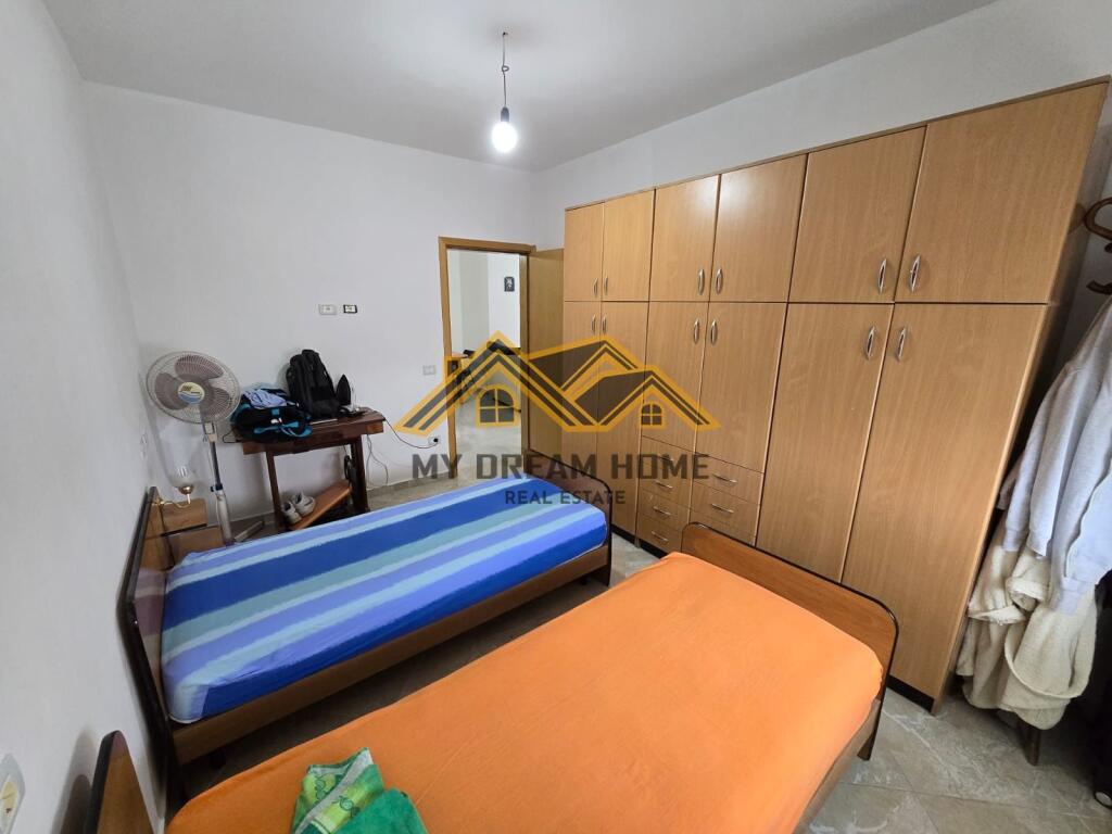 JEPET ME QIRA APARTAMENT 2+1 QENDER DURRES ME PAMJE DETI!