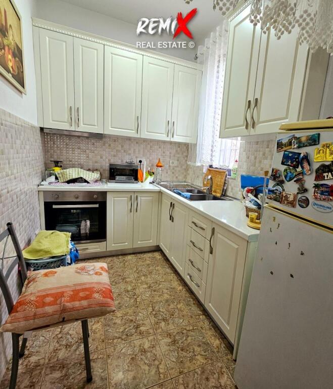 4-FLOOR HOUSE FOR BUSINESS IN PLEPA, DURRES