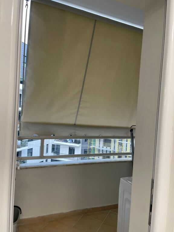 🏢 Jepet me qira 1+1 📍 Adresa: Rruga Kosovarëve, ngjitur