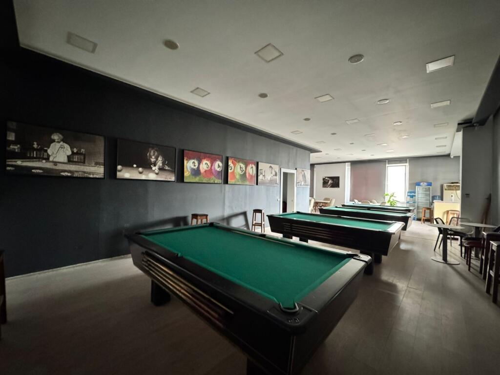 OPPORTUNITY!!! BUSINESS PREMISES FOR RENT IN THE CENTER OF GOLEMI!!!